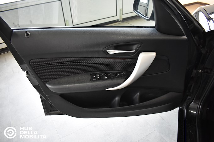 BMW 116d 5p. Efficient Dynamics Urban